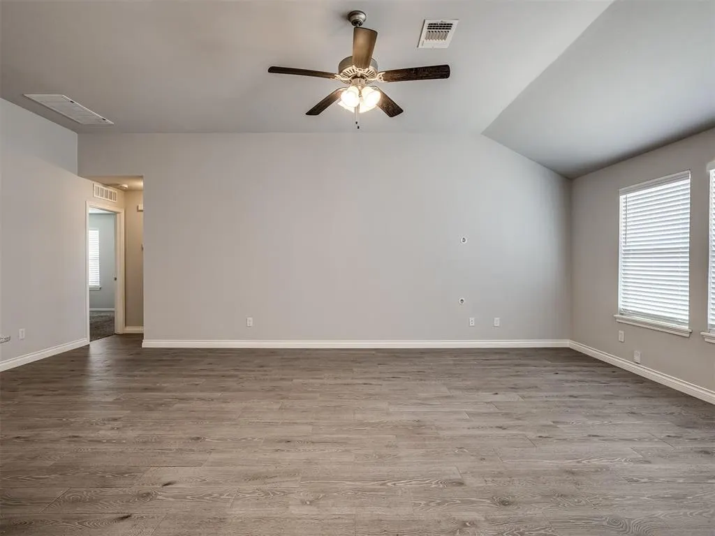 Photo 8 — 612 Blue Fish Court, Norman, OK 73069