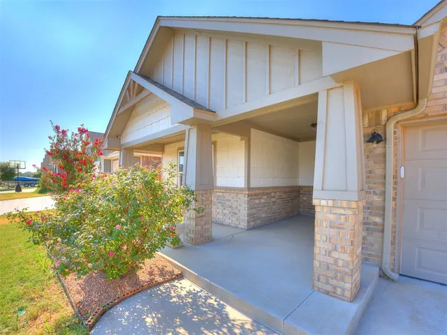 Photo 4 — 11112 SW 36th Street, Yukon, OK 73099