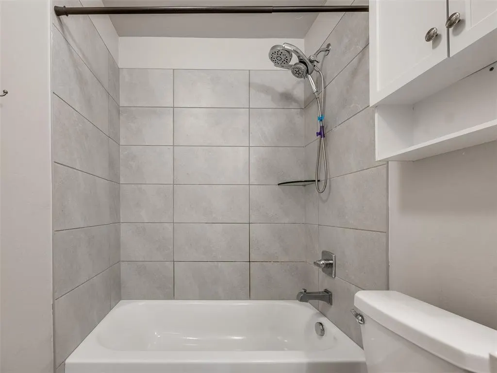 Photo 17 — 11112 SW 36th Street, Yukon, OK 73099