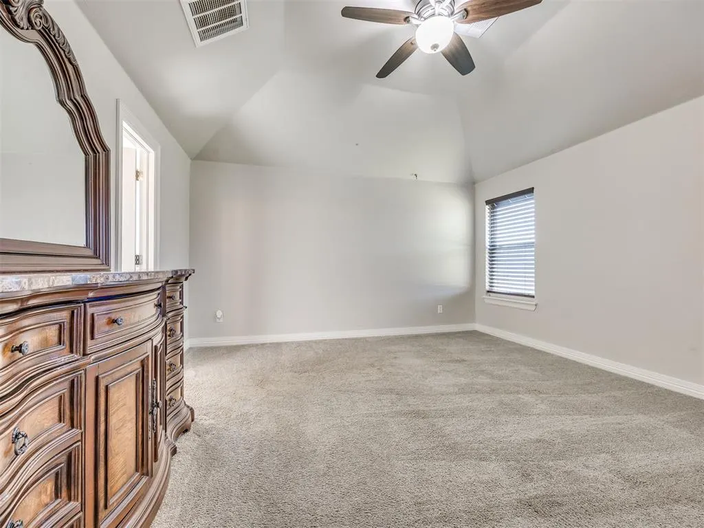 Photo 30 — 11112 SW 36th Street, Yukon, OK 73099