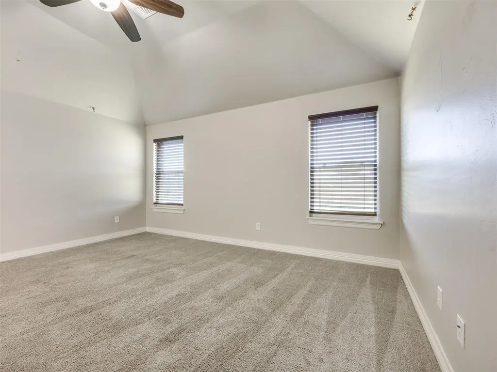 Photo 31 — 11112 SW 36th Street, Yukon, OK 73099