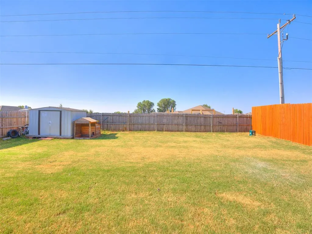 Photo 42 — 11112 SW 36th Street, Yukon, OK 73099