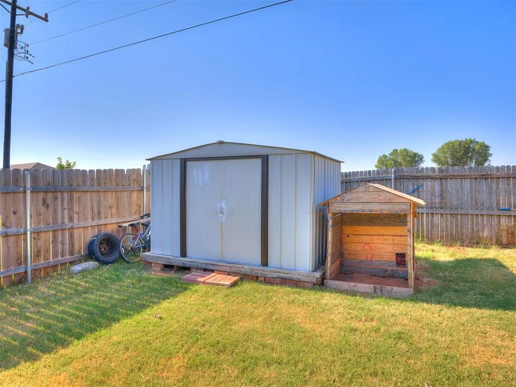 Photo 43 — 11112 SW 36th Street, Yukon, OK 73099