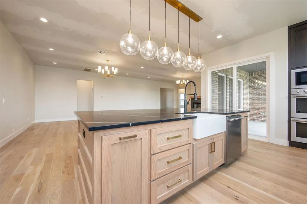 Photo 15 — 2920 Edgefield Lane, Norman, OK 73073