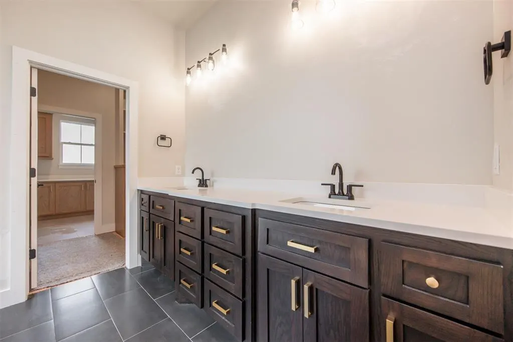 Photo 27 — 2920 Edgefield Lane, Norman, OK 73073
