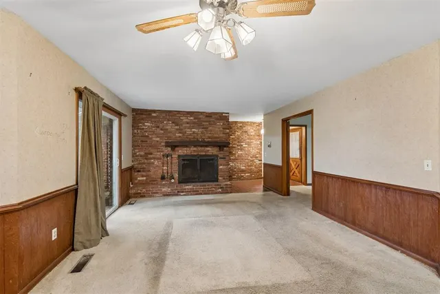 Photo 7 — 301 E Ridgewood Drive, Midwest City, OK 73110