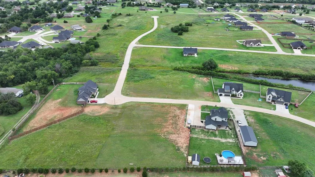 Photo 16 — 9580 Monterey Drive, Edmond, OK 73025