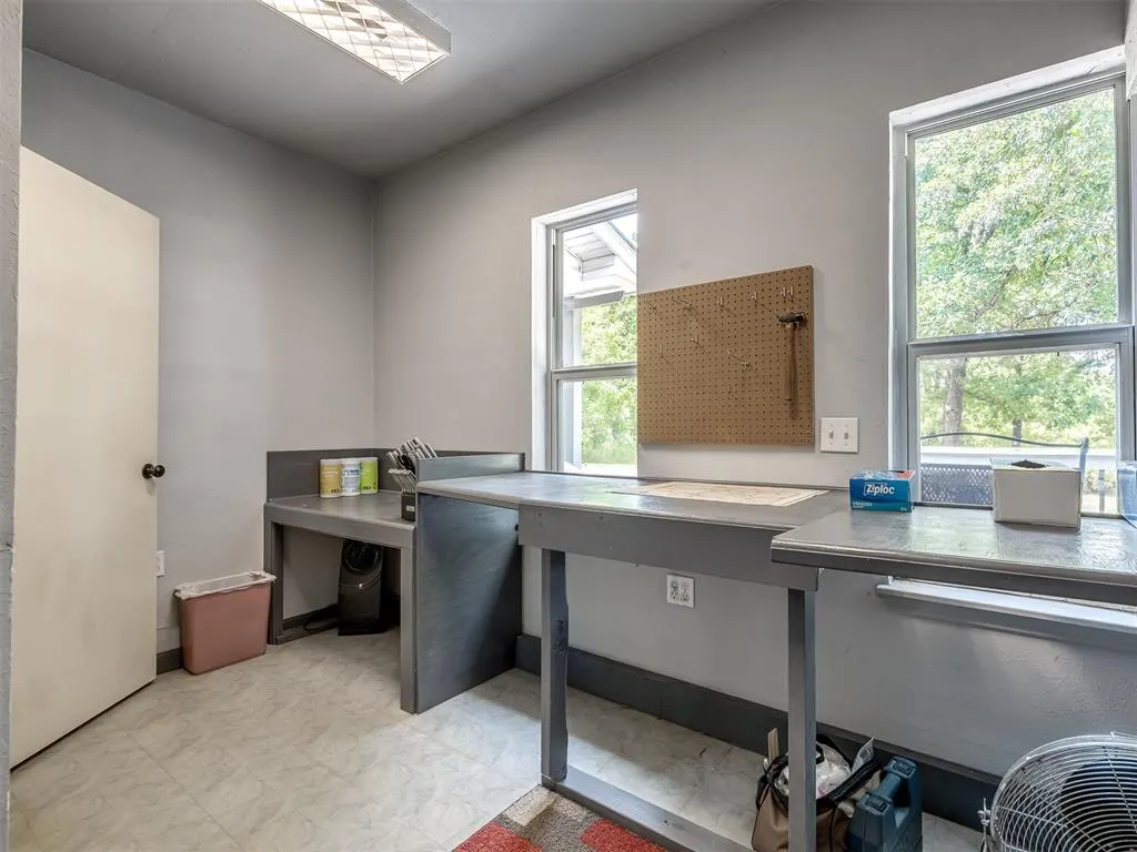 Photo 31 — 19200 Meador Lane, Harrah, OK 73045