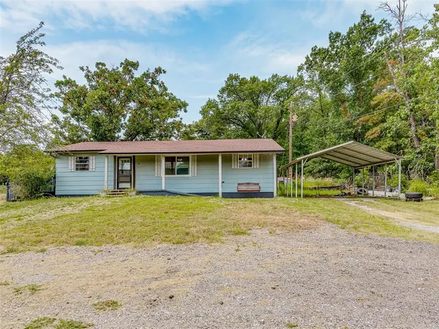 Photo 3 — 2 Clearpond Lane, Shawnee, OK 74801