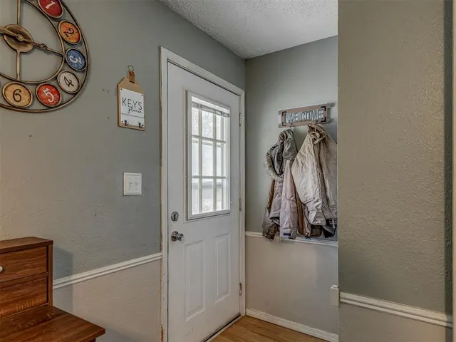 Photo 6 — 2 Clearpond Lane, Shawnee, OK 74801