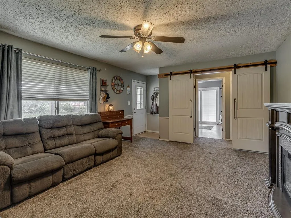 Photo 10 — 2 Clearpond Lane, Shawnee, OK 74801