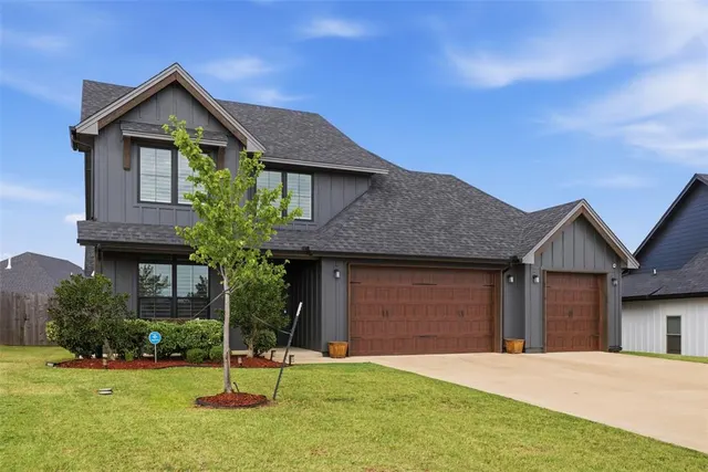 Photo 2 — 6100 Dale Avenue, Edmond, OK 73034