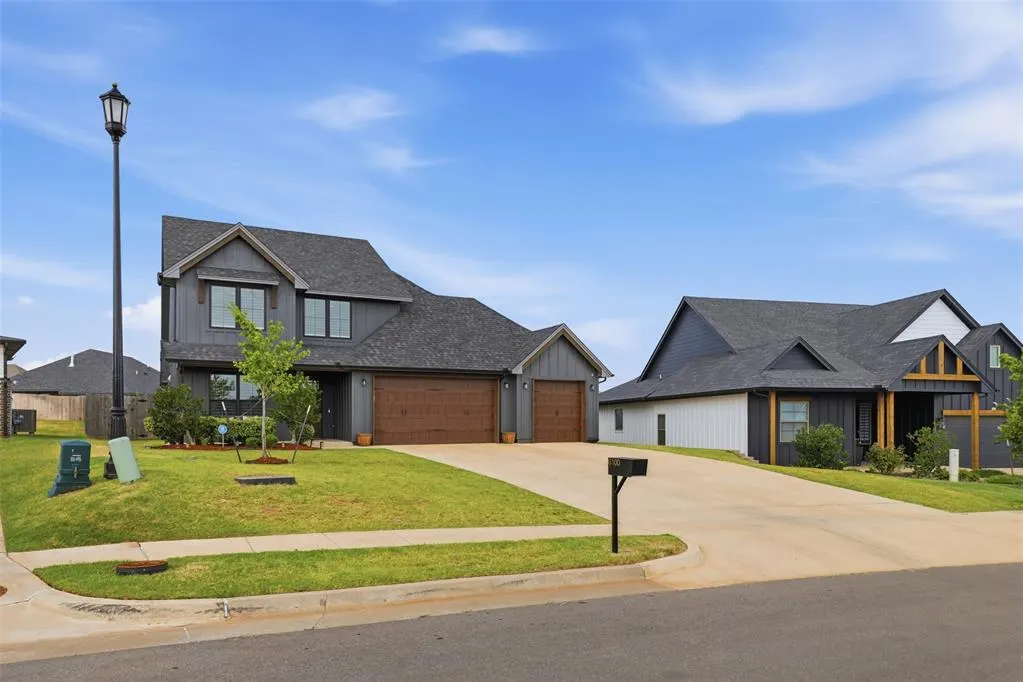 Photo 5 — 6100 Dale Avenue, Edmond, OK 73034