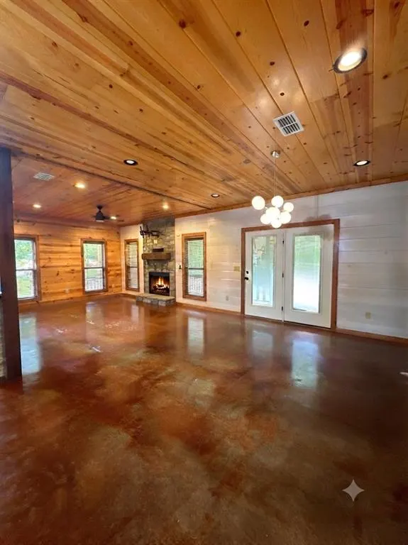 Photo 5 — 256 Green Briar Trail, Broken Bow, OK 74728