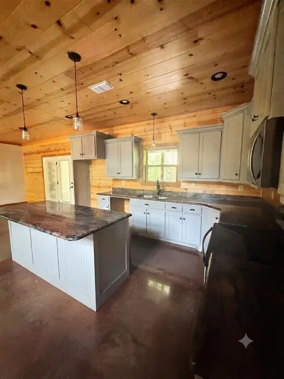 Photo 13 — 256 Green Briar Trail, Broken Bow, OK 74728