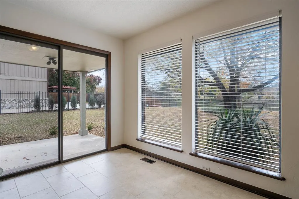 Photo 23 — 2940 Browne Stone Road, Oklahoma City, OK 73120
