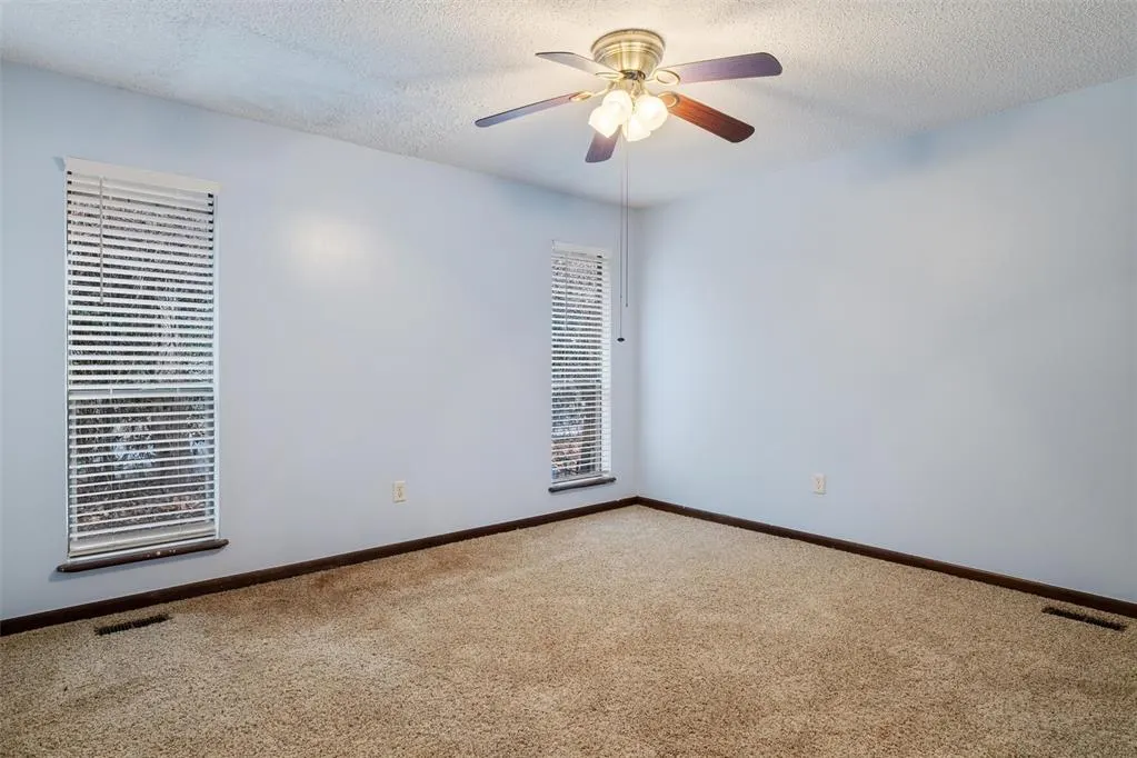 Photo 24 — 2940 Browne Stone Road, Oklahoma City, OK 73120