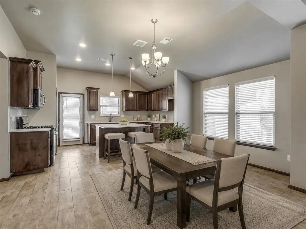 Photo 5 — 611 Red Cedar Way, Norman, OK 73069