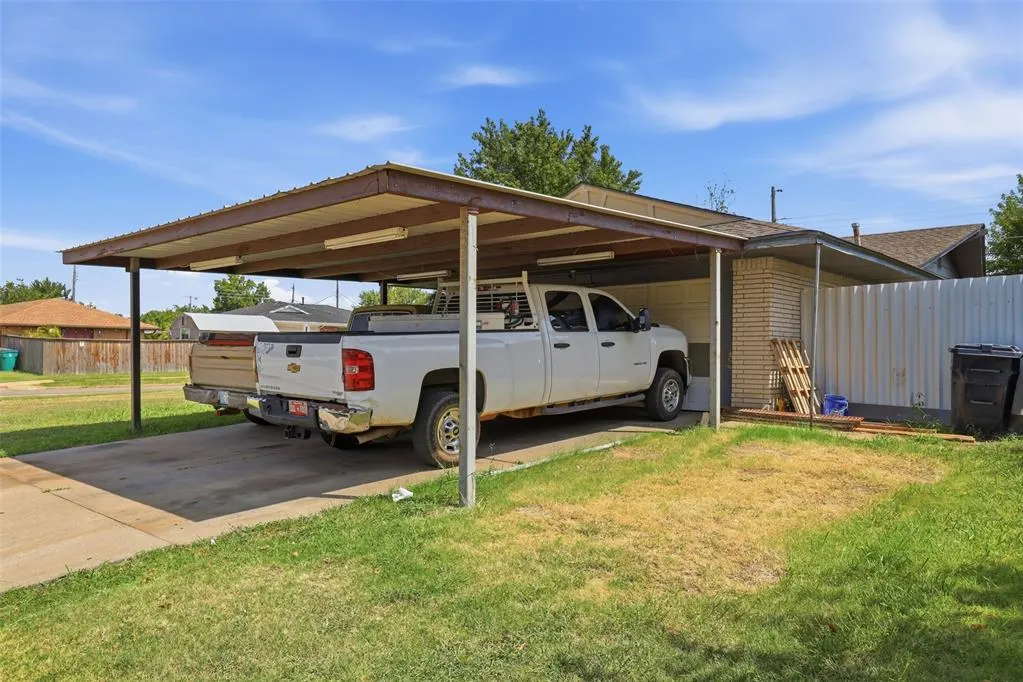 Photo 3 — 1300 SW 62nd Street, Oklahoma City, OK 73159