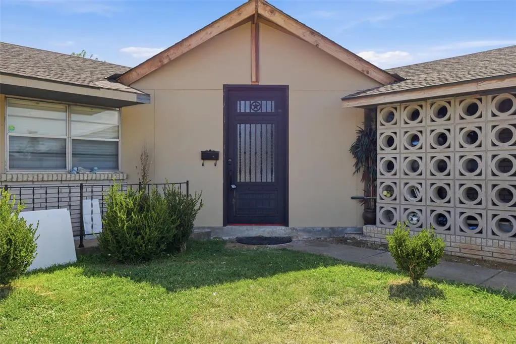 Photo 4 — 1300 SW 62nd Street, Oklahoma City, OK 73159