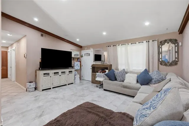 Photo 8 — 1300 SW 62nd Street, Oklahoma City, OK 73159