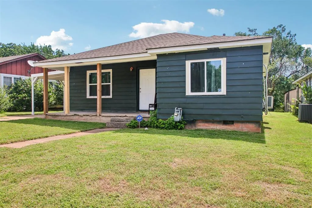 Photo 4 — 804 N Santa Fe Avenue, Purcell, OK 73080