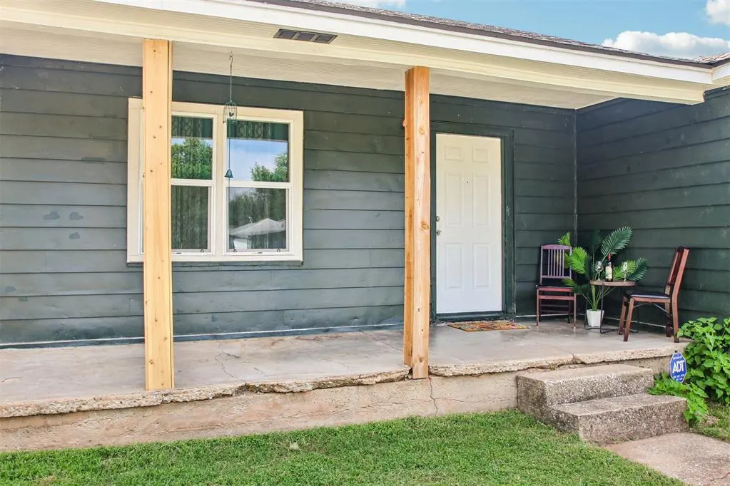 Photo 6 — 804 N Santa Fe Avenue, Purcell, OK 73080