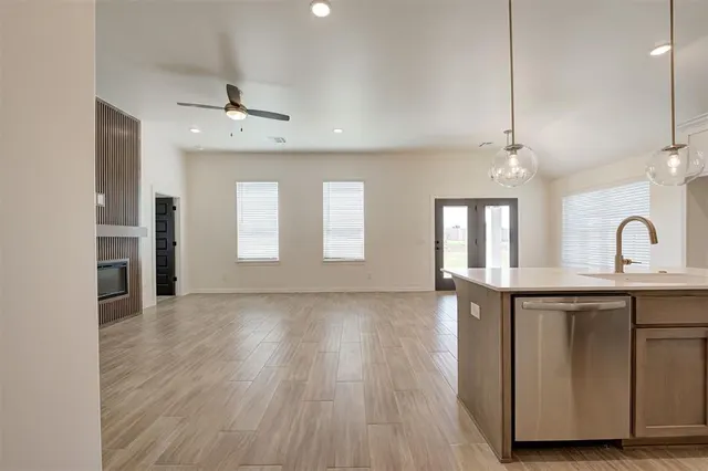 Photo 5 — 4132 Overlook Pass, Edmond, OK 73025