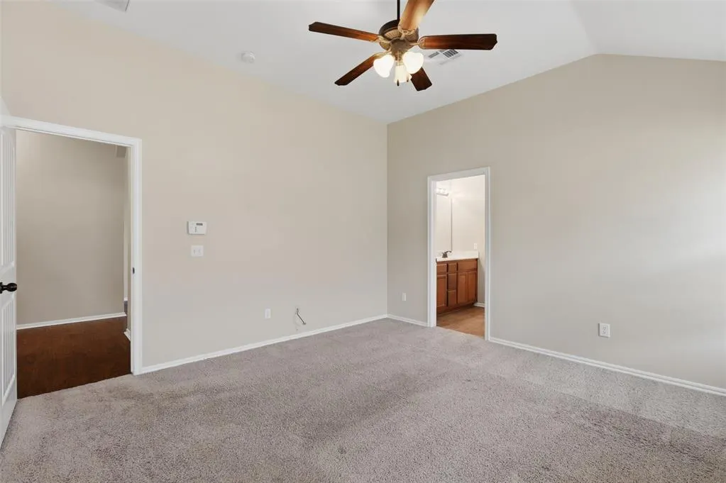 Photo 16 — 909 Cimarron Creek Drive, Yukon, OK 73099