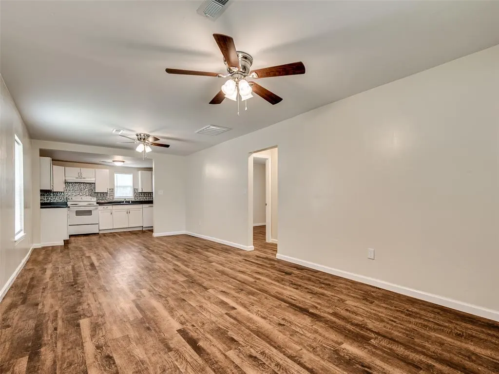 Photo 8 — 1823 N Louisa Avenue, Shawnee, OK 74804