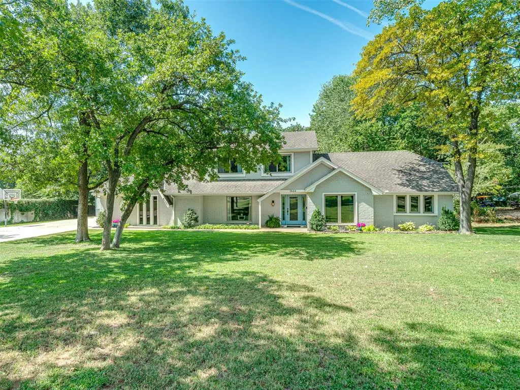 Front exterior — 1644 Red Fox Road, Edmond, OK 73034