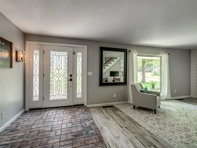 Photo 4 — 1644 Red Fox Road, Edmond, OK 73034