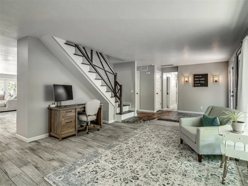 Photo 5 — 1644 Red Fox Road, Edmond, OK 73034