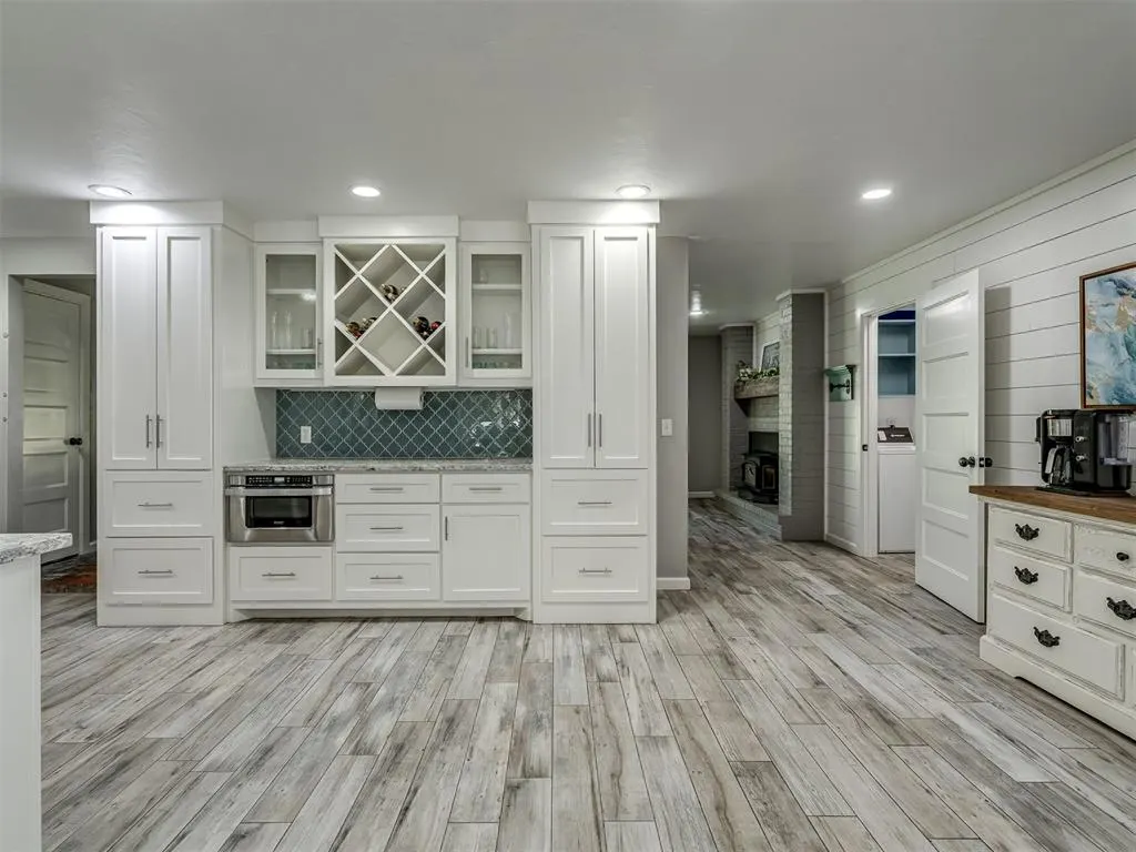 Photo 8 — 1644 Red Fox Road, Edmond, OK 73034
