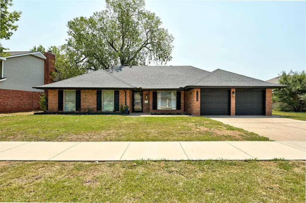 Front exterior — 11704 N Victoria Drive, Oklahoma City, OK 73120