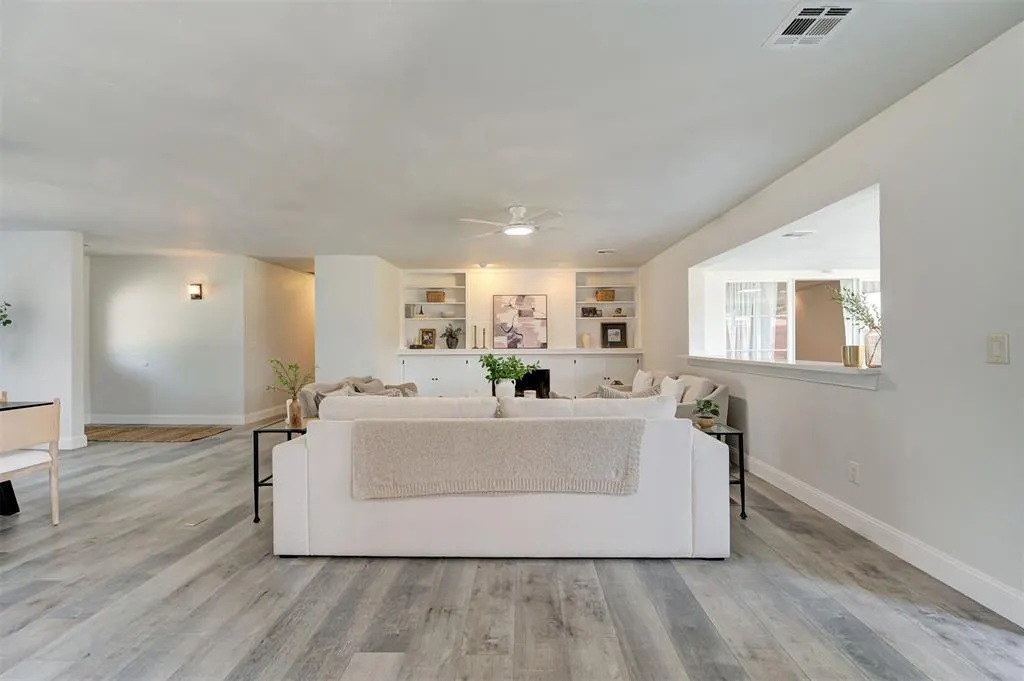Photo 8 — 11704 N Victoria Drive, Oklahoma City, OK 73120