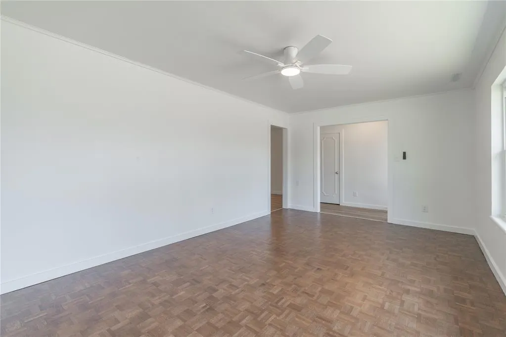 Photo 6 — 601 Country Club Circle, Oklahoma City, OK 73110