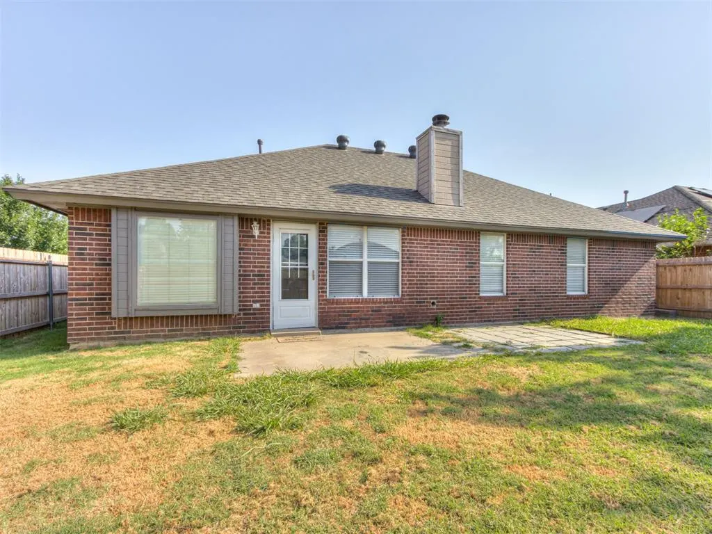 Photo 24 — 220 SW 142nd Street, Oklahoma City, OK 73170