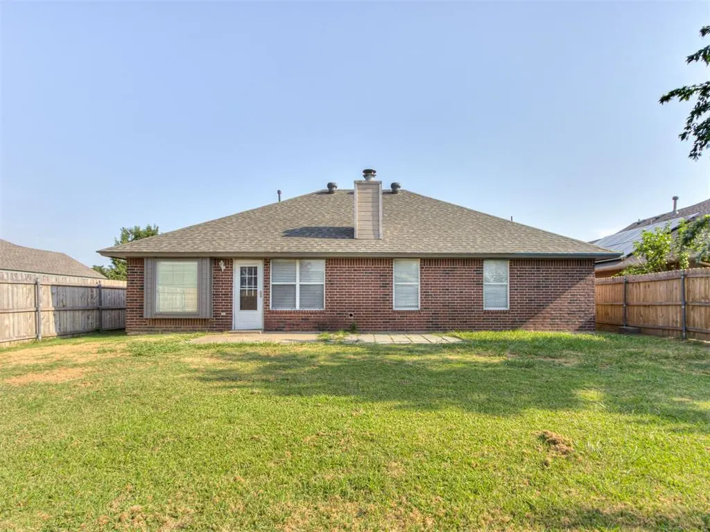 Photo 25 — 220 SW 142nd Street, Oklahoma City, OK 73170