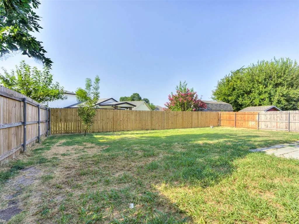 Photo 26 — 220 SW 142nd Street, Oklahoma City, OK 73170