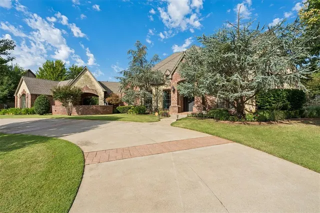 Photo 7 — 3917 Sherwood Green Lane, Edmond, OK 73034