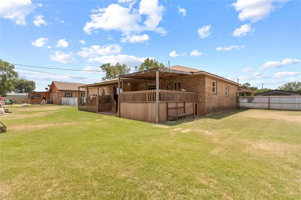 Photo 28 — 502 3rd Street, Fort Cobb, OK 73038