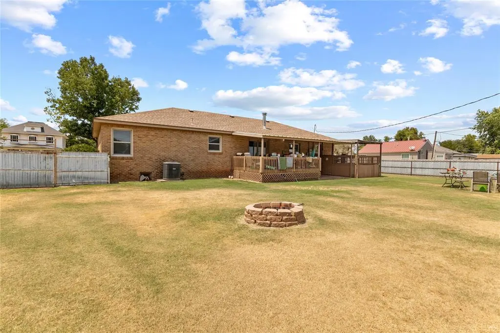 Photo 29 — 502 3rd Street, Fort Cobb, OK 73038