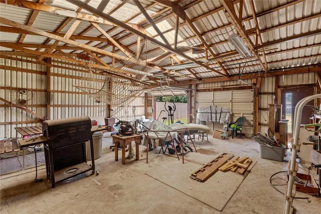 Photo 32 — 502 3rd Street, Fort Cobb, OK 73038