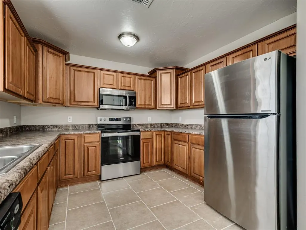 Photo 14 — 17456 Blackjack Ridge Road, Newalla, OK 74857