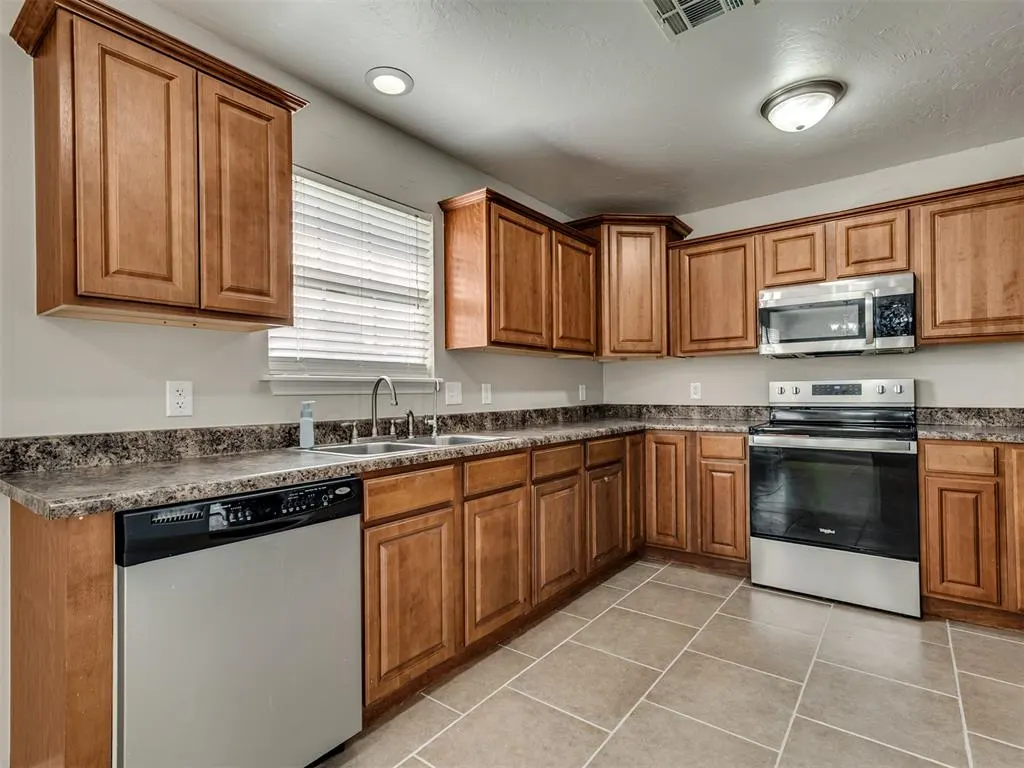 Photo 15 — 17456 Blackjack Ridge Road, Newalla, OK 74857