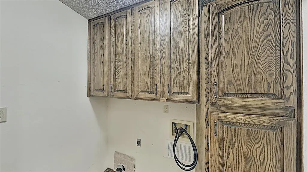 Photo 15 — 3905 Regatta Road, Yukon, OK 73099
