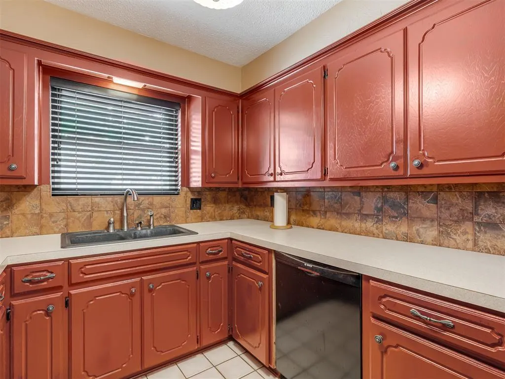 Photo 12 — 4136 NW 53rd Street, Oklahoma City, OK 73112