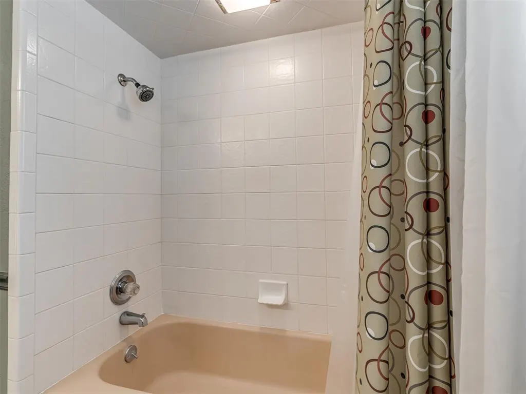 Photo 27 — 4136 NW 53rd Street, Oklahoma City, OK 73112