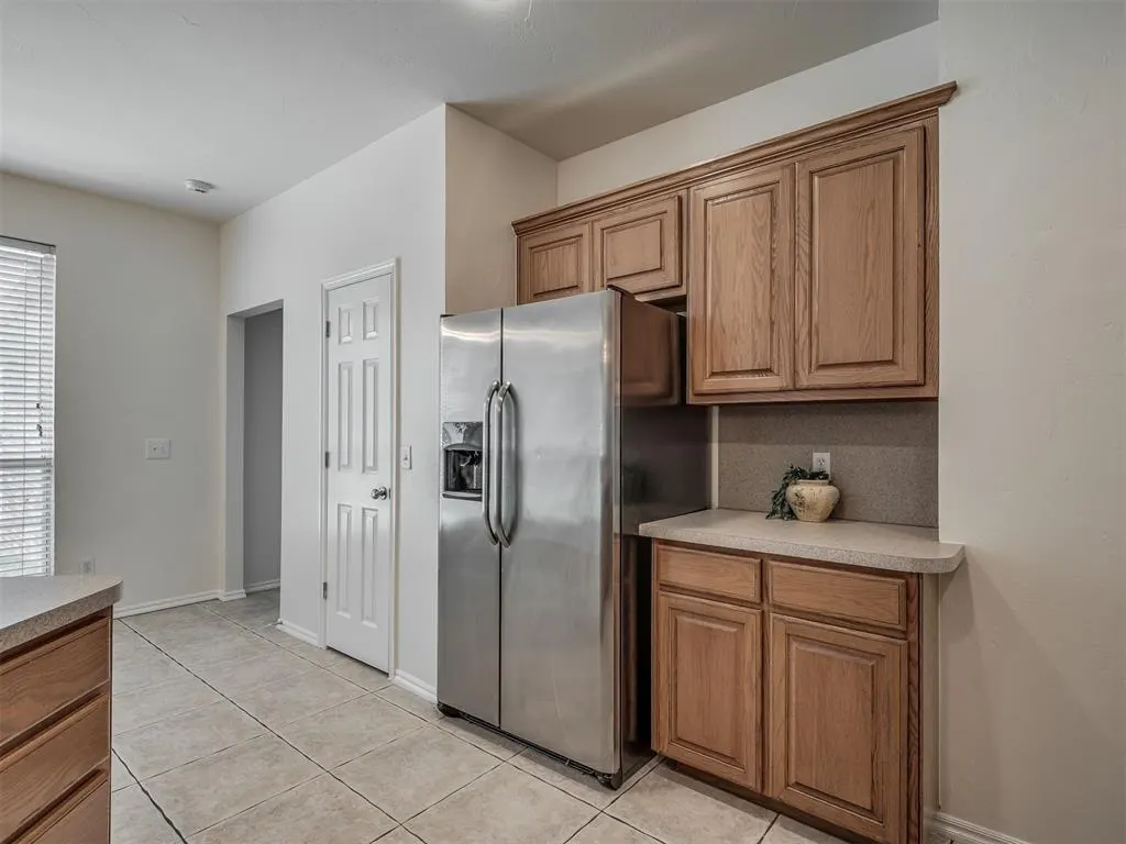 Photo 12 — 325 Crossland Court, Edmond, OK 73003